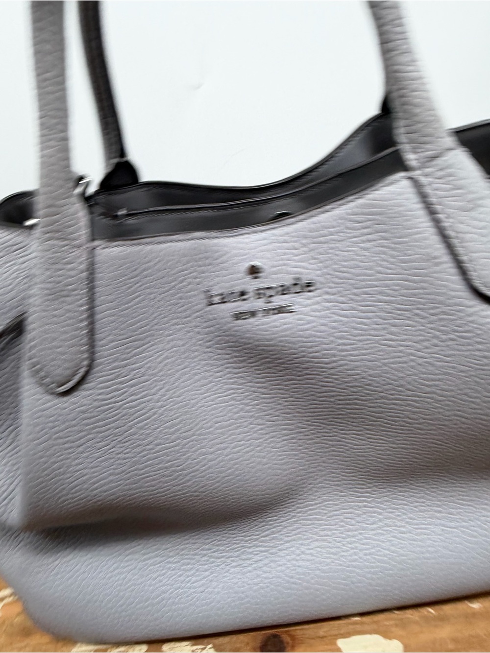 kate spade pebble leather satchel in light gray - Picture 2 of 4